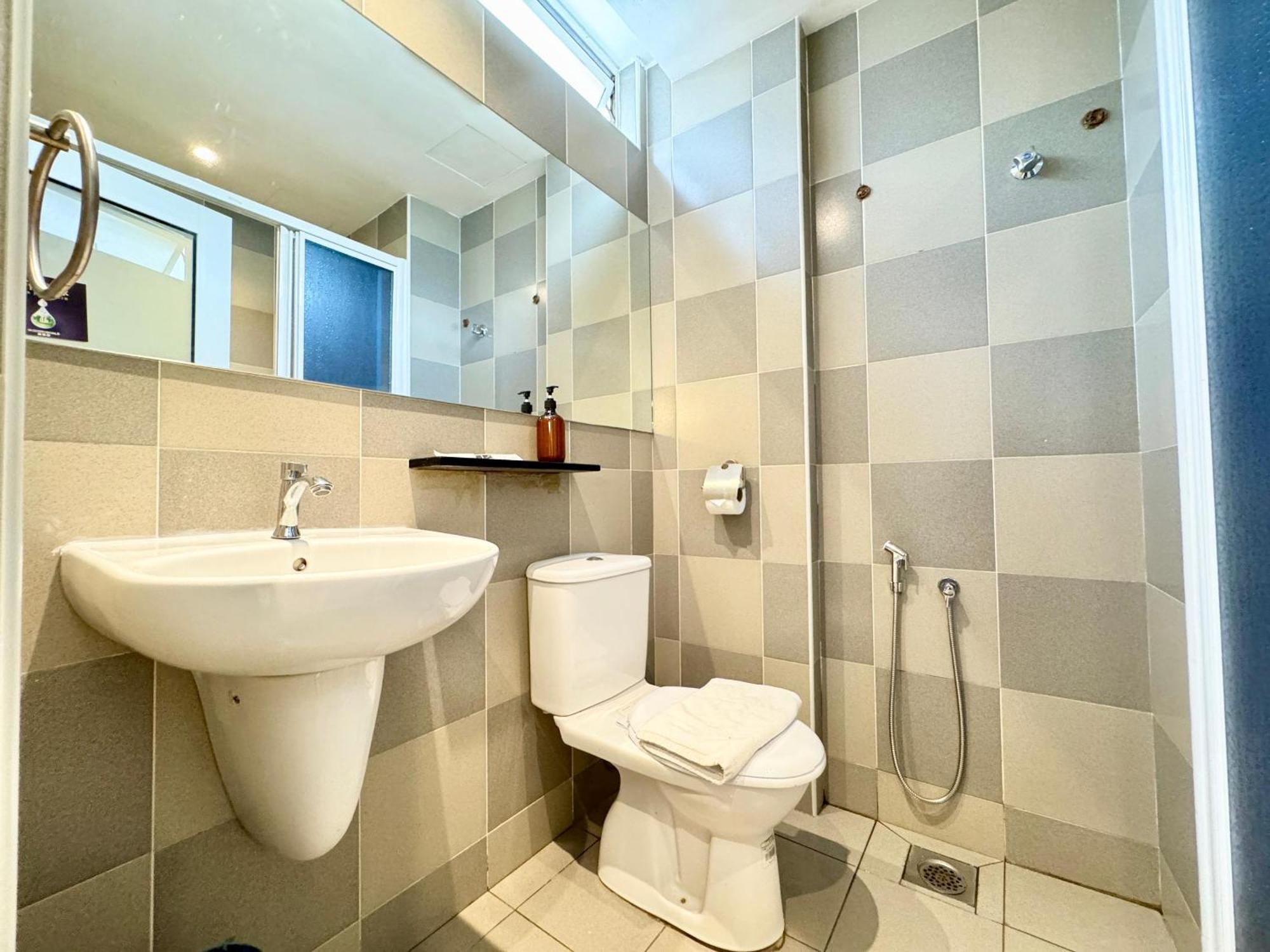 Kingston Hotel 1 , Bukit Bintang Куала-Лумпур Екстер'єр фото